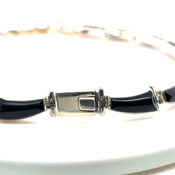 Necklace - Picture 5 of 7